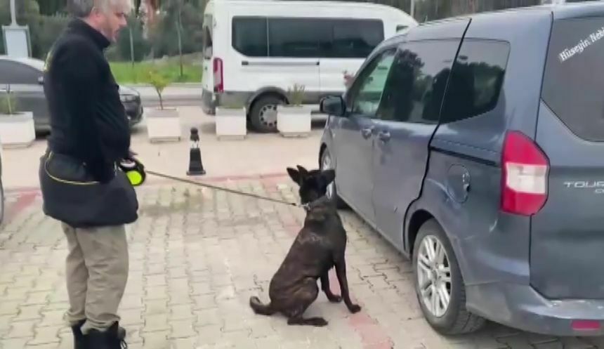 Adana'da 5 Kilo Esrarla Yakalandı! Kendini Böyle Savundu