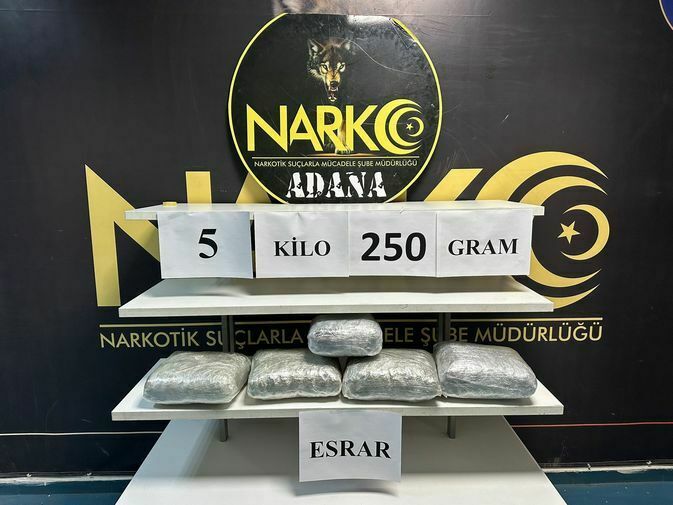 Adana'da 5 Kilo Esrarla Yakalandı! Kendini Böyle Savundu