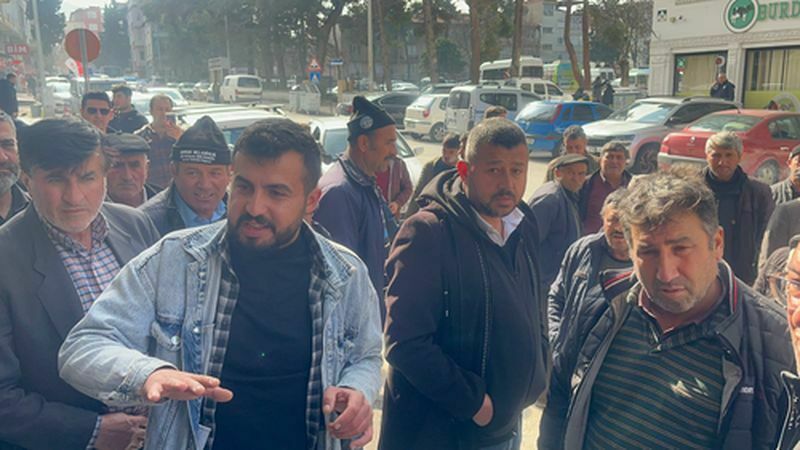 Burdur'da Çiftçi Ve Esnaftan Küspe Ihalesi Protestosu 