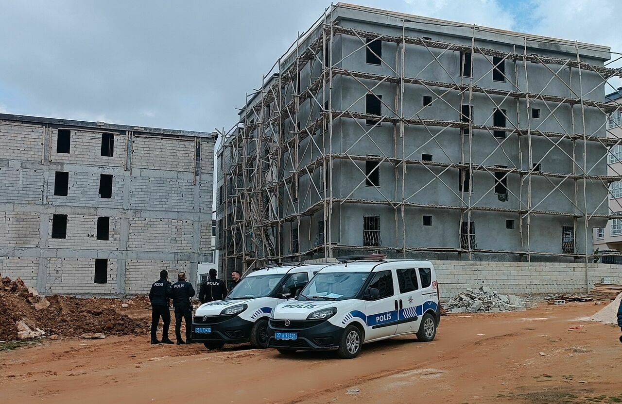 Gaziantep'te Inşaat Iskelesi Çöktü