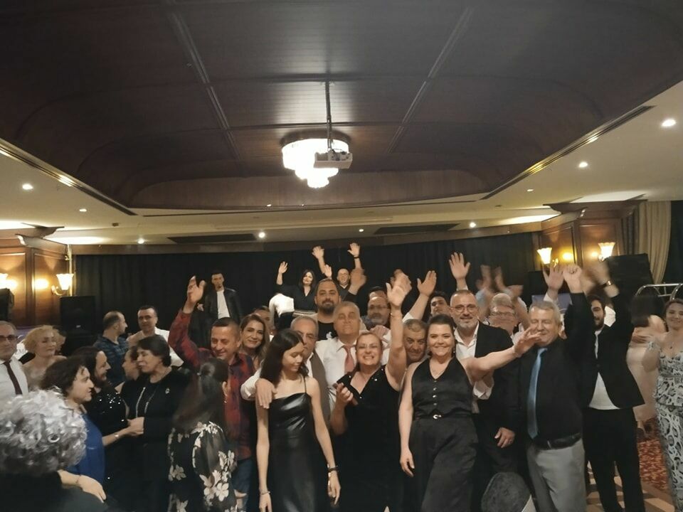 428382864 826188546187384 1303879977775083802 N-1