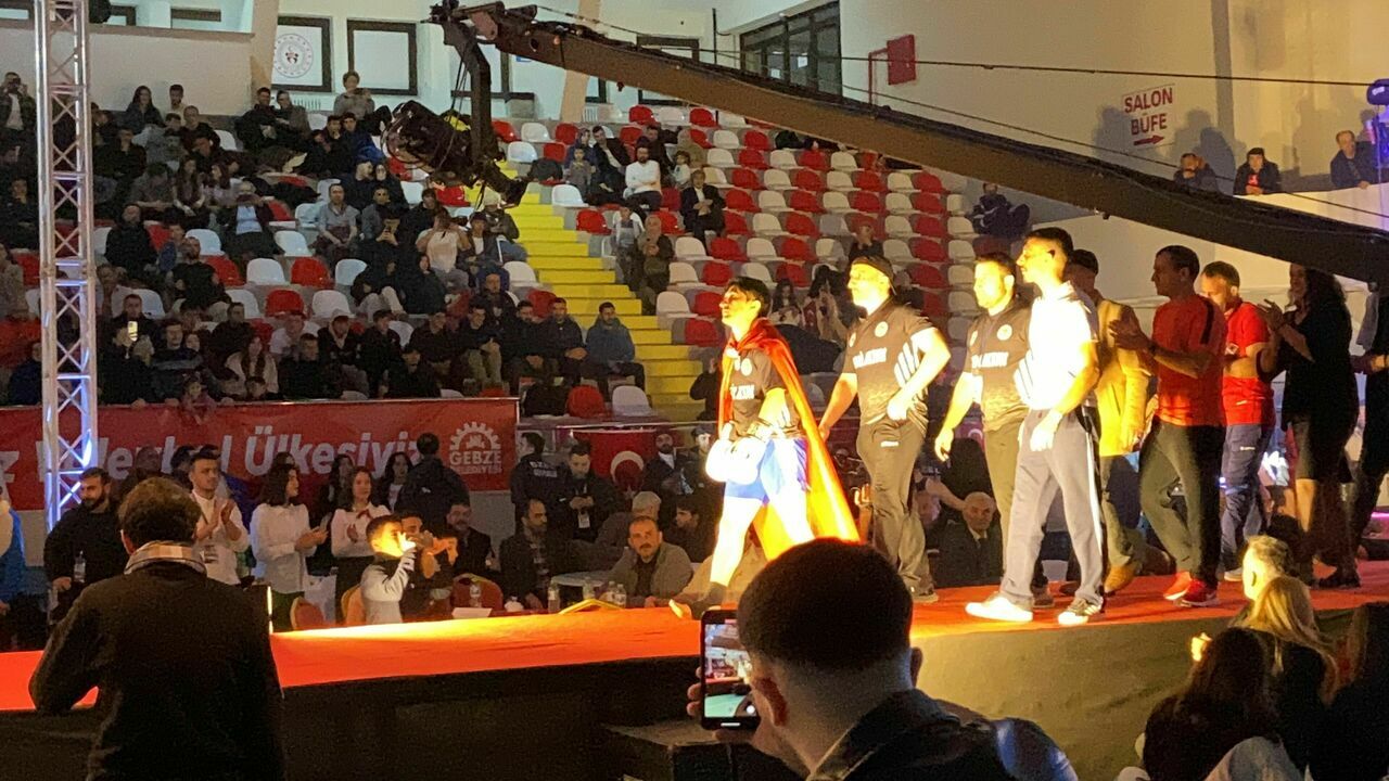  Kocaeli 'de Nefes Kesen Bir Mücadele