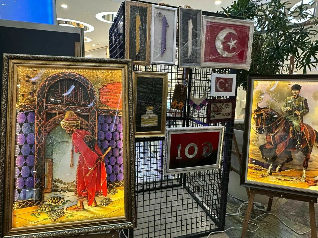  'El Sanatları Sergisi' İkinci Kez Ziyaretçilerini Bekliyor