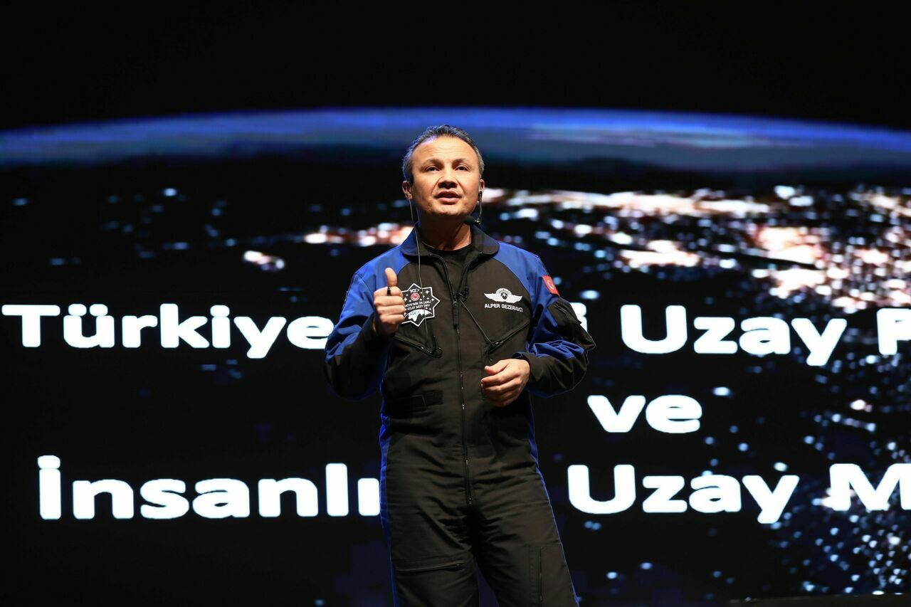 Bakan Kacır ve Astronot Gezeravcı'dan İlham Veren Buluşma-3