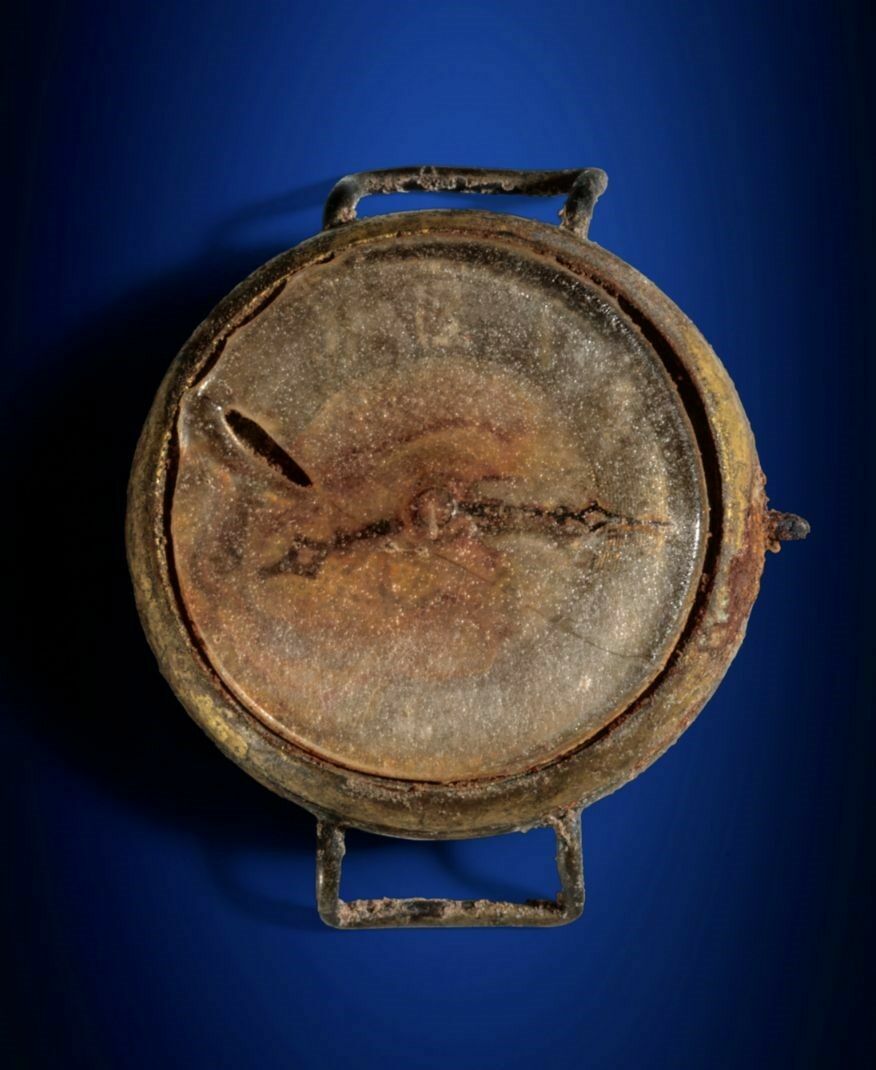 Hiroşima'da Eriyen Saat 31 Bin Dolara Satıldı!