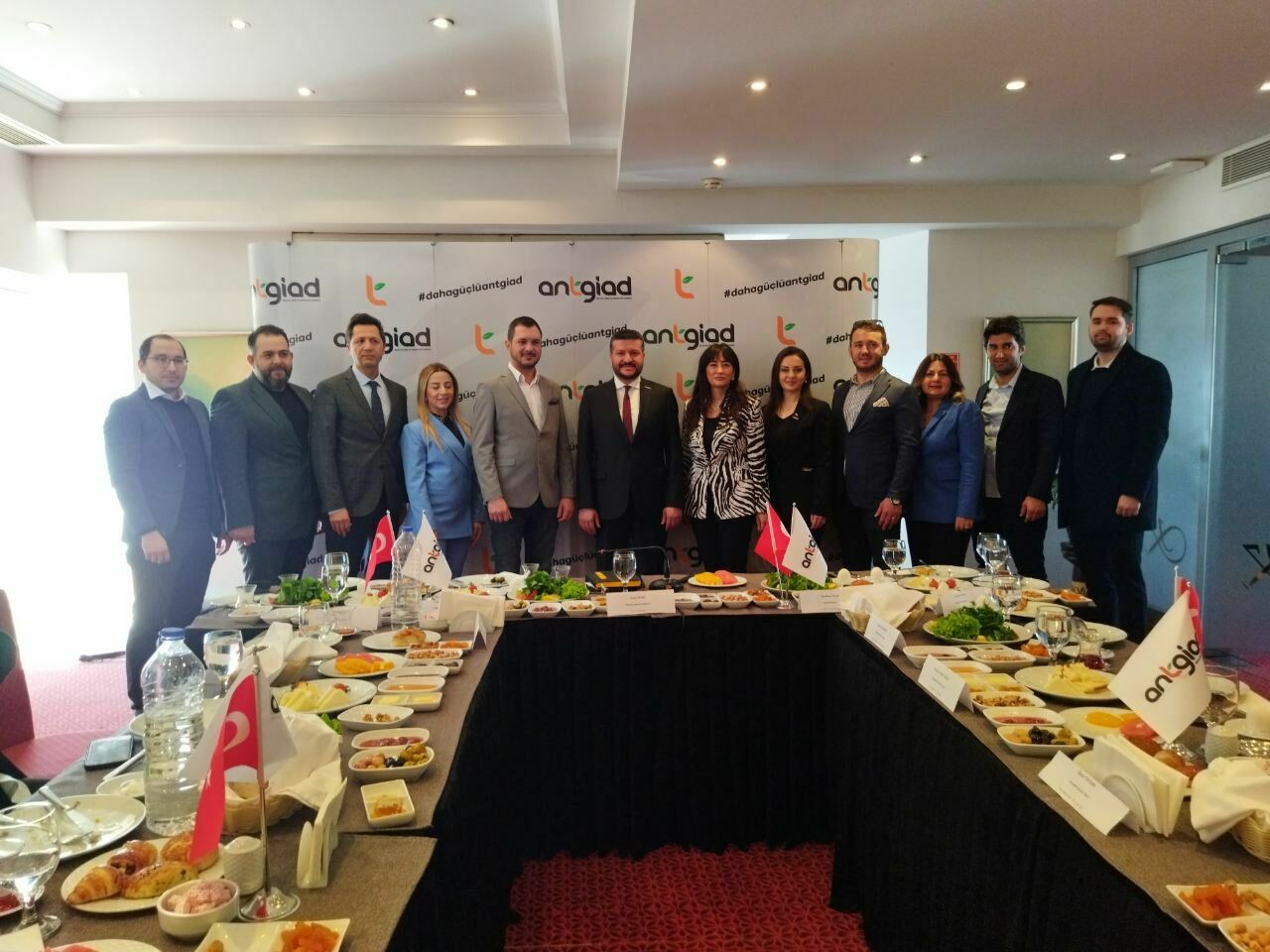 Antgiad Fotoğraf, (2)