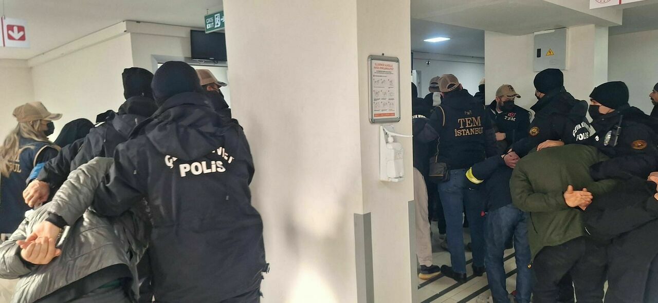 Kilise Saldırganları Adliyeye Sevk Edildi3