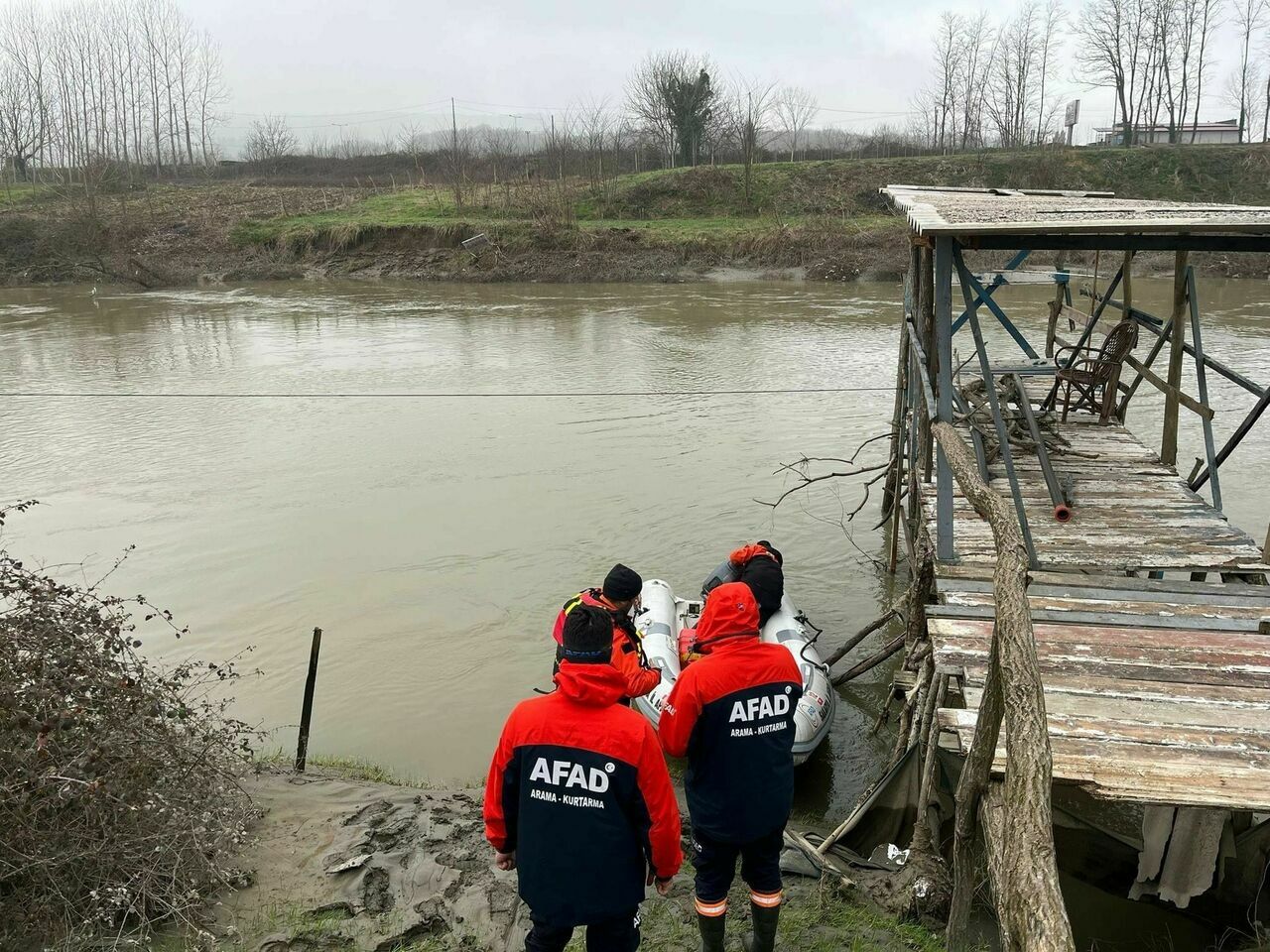 Nehirde Cansız Bedeni Bulundu2
