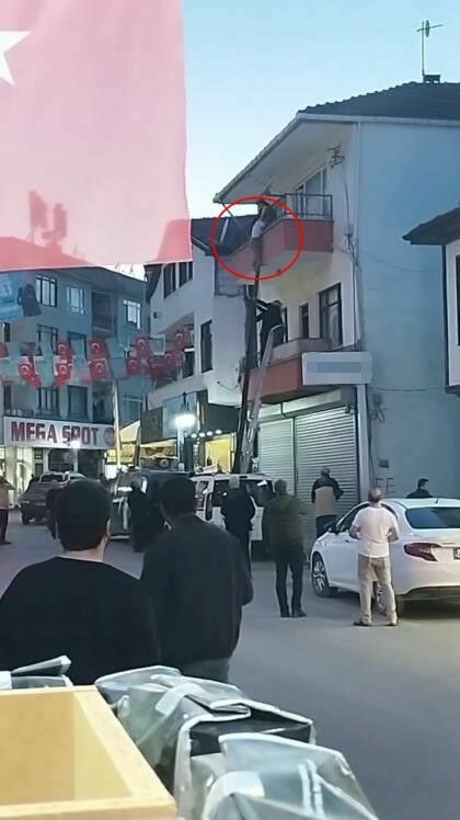 Özel Gereksinimli Kadın Balkondan Düştü (3)