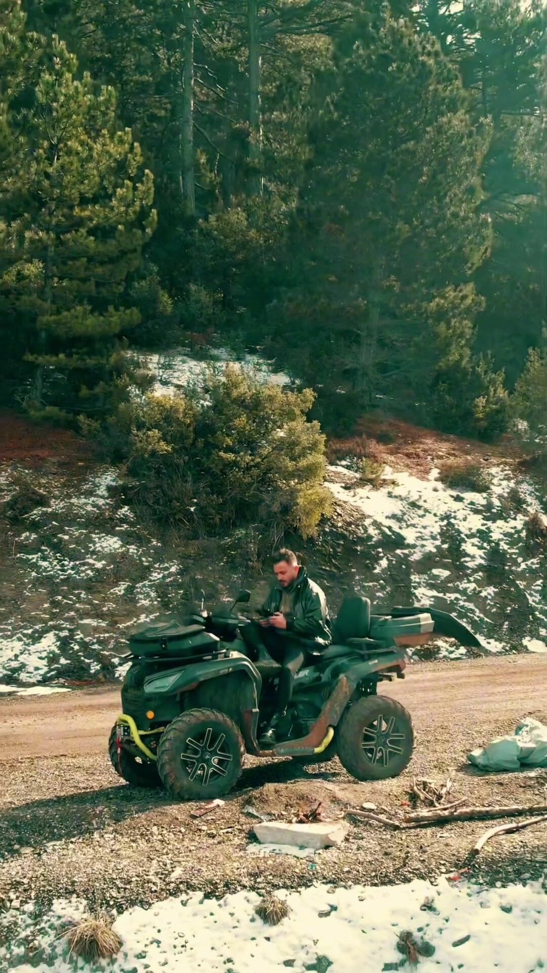 Uçuruma Düşen Genç Fotoğrafçı Hayatını Kaybetti5