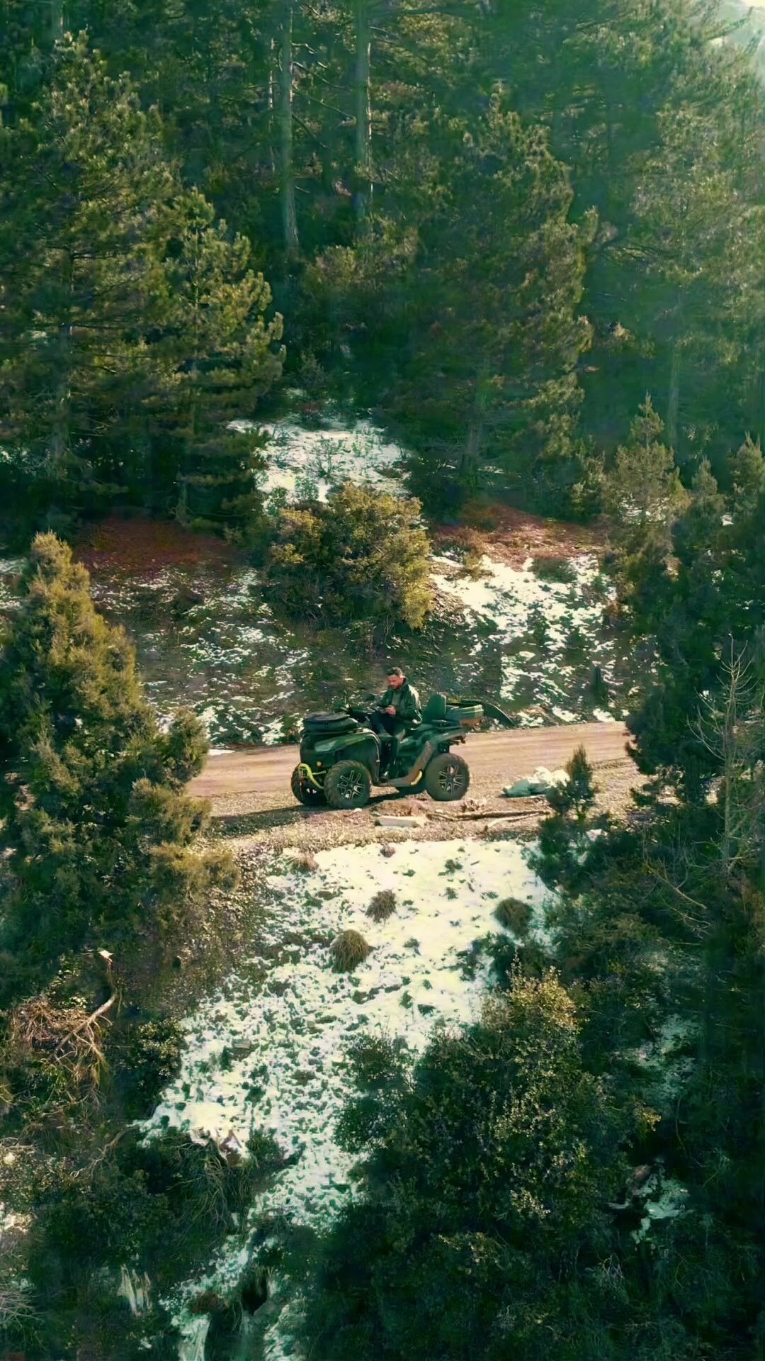 Uçuruma Düşen Genç Fotoğrafçı Hayatını Kaybetti6