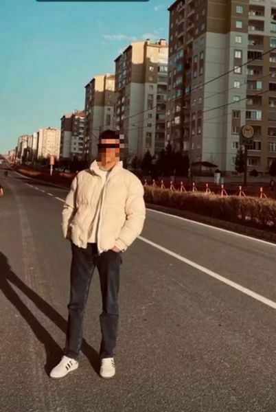 16 Yaşındaki Çocuğu Parkta Öldürdü! Rahatlığı 'Pes' Dedirtti (4) Result