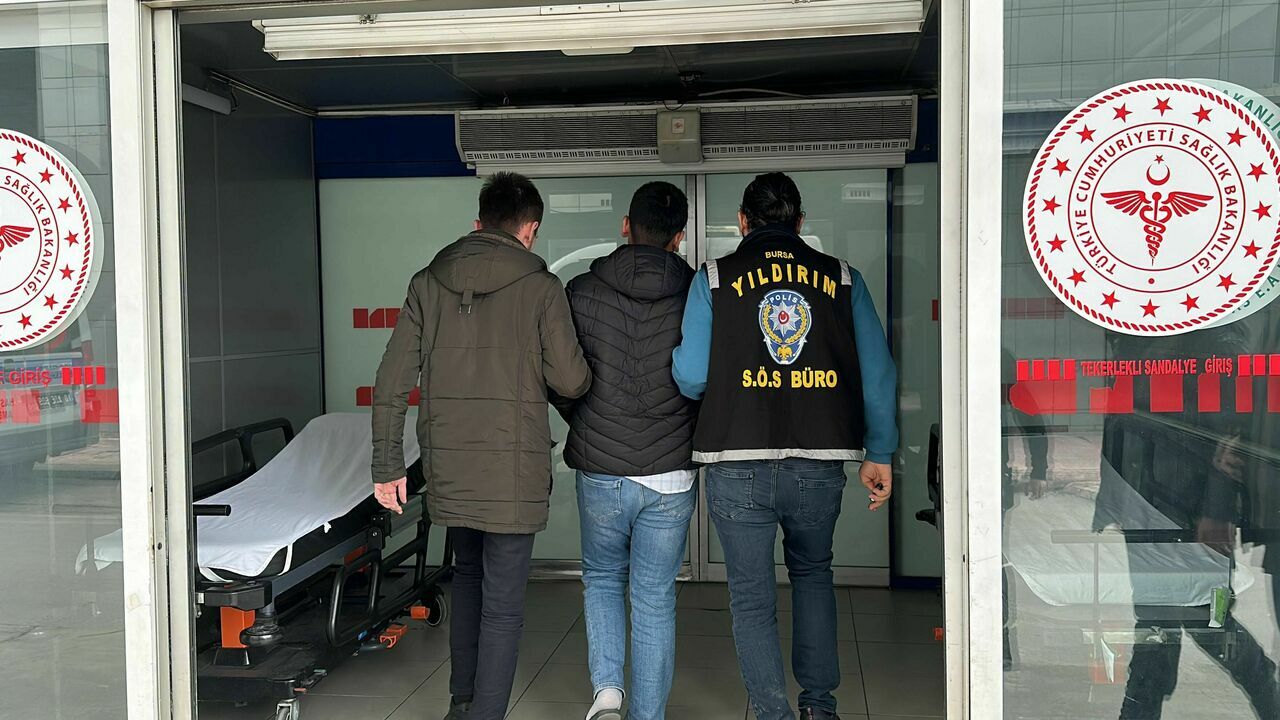 52 Yıl Kesinleşmiş Hapis Cezası Var