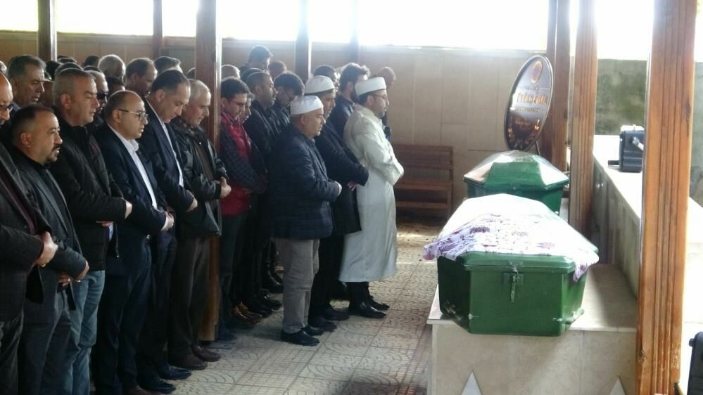 Mersin Erdemli'de yangın faciası: Emekli çift son yolculuğuna uğurlandı