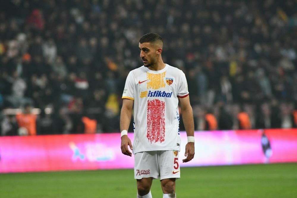 Kayserisporlu Majid Hosseini ameliyat oldu