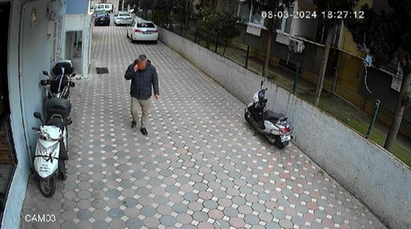 Adana'da Öldürülen Doktorun Çocuklarıyla Son Görüntüleri Ortaya Çıktı  (2) Result