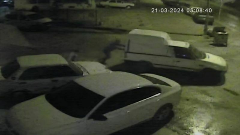 Adana'da Sevgililer Kamyonet Çaldı! 8 Yaşındaki Çocuğu Da Suça Alet Ettiler (3) Result