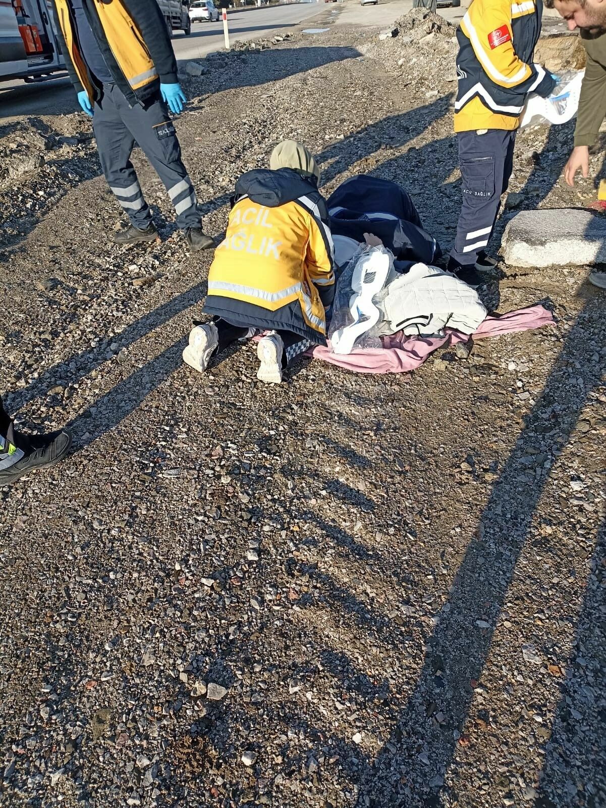 Altyapı Için Açılan Çukura Yuvarlandı