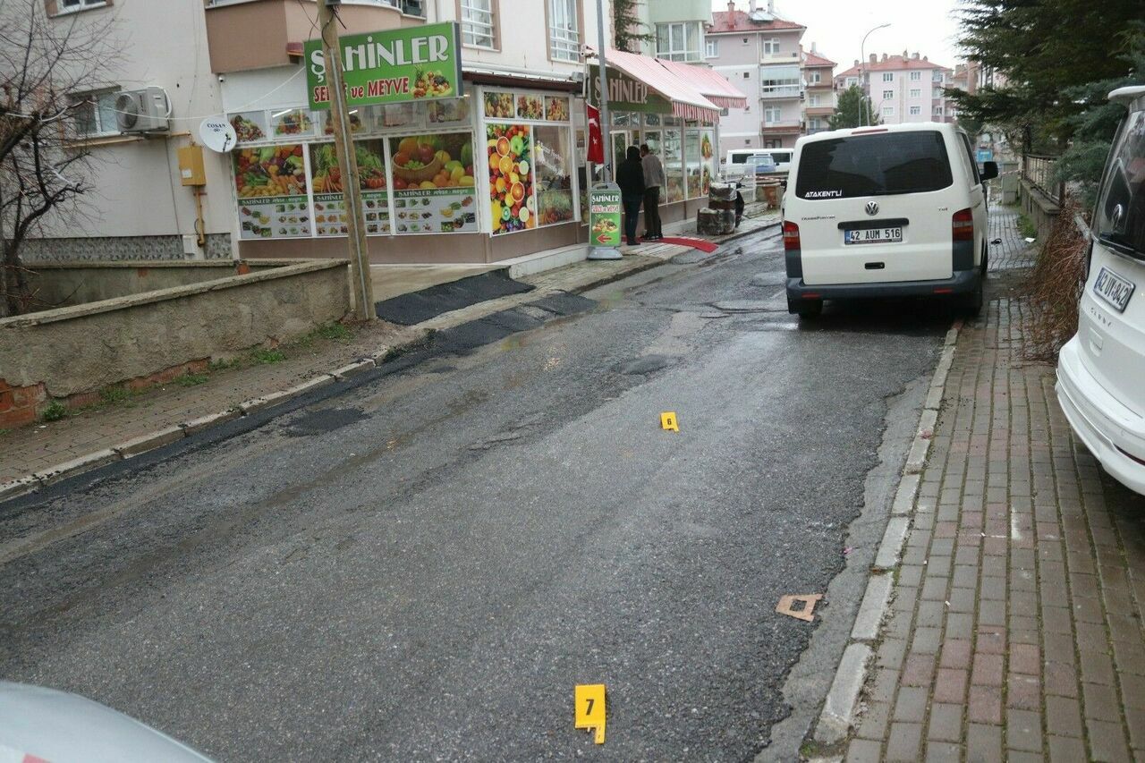 Avukat Aracına Binerken Silahlı Vurularak Yaralandı2