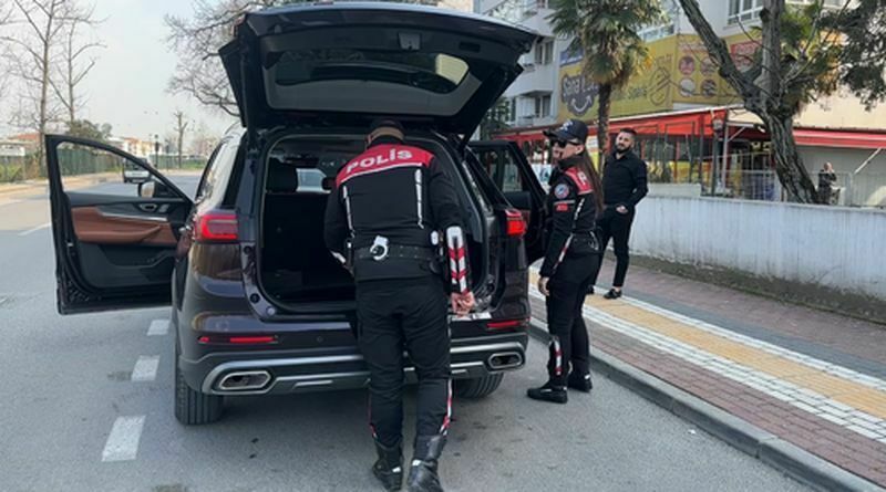 Eski Nişanlısıyla Karşılaşan Kadını Kades Uygulaması Kurtardı (4) Result