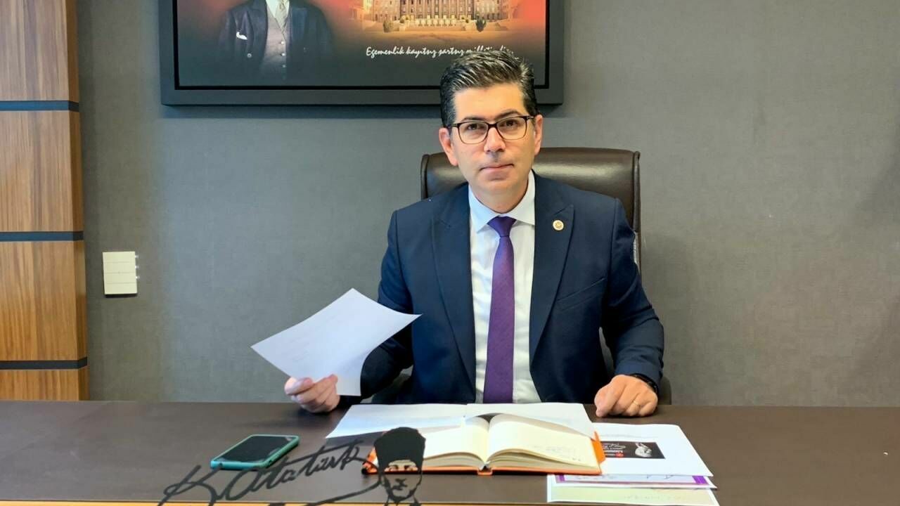 Hikmet Yalım Halıcı