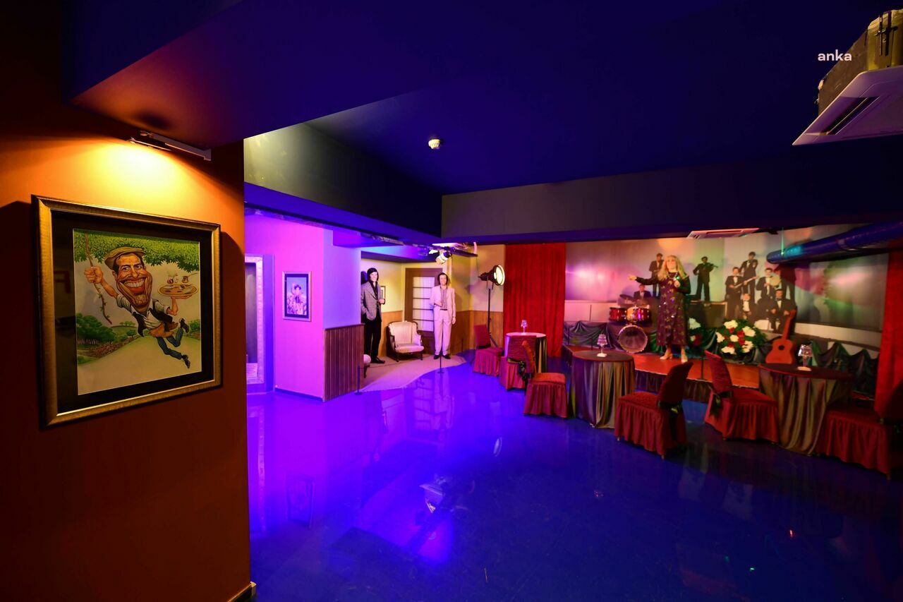 181B7A15 4D40 482F 8652 64F919C8D55C W