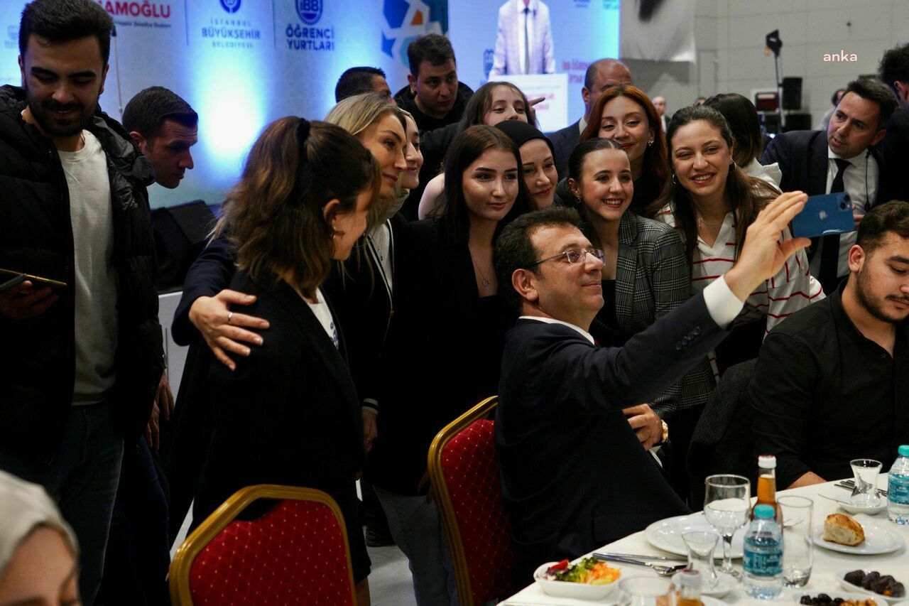 31816921 C94A 42B5 88E9 8Cbd6Ad766B1 W