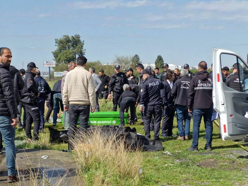Hatay'da Otomobil Ve Tır Çarpıştı! Aynı Aileden 6 Kişi Öldü (5) Result