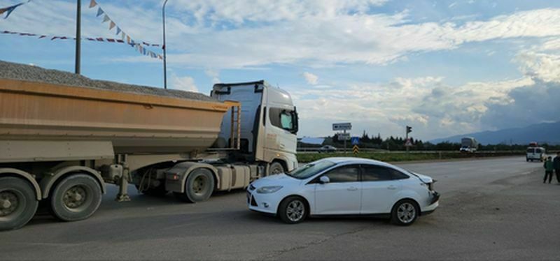 Hatay'da Tır Sürücüsünün Ani Freni Faciayı Önledi  (5) Result