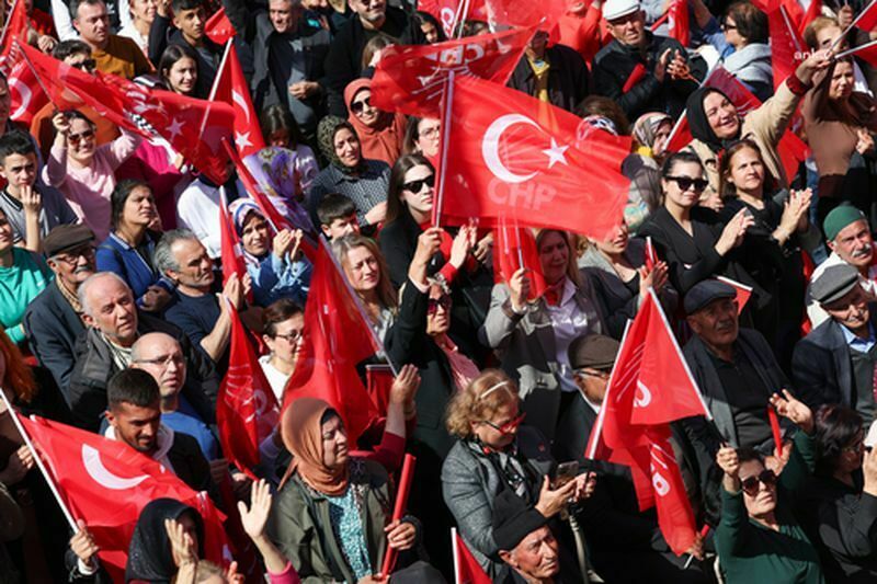 Özgür Özel Tayyip Bey'in Günlük Koruma Masrafı 838 Emekli Maaşı Ediyor (3) Result