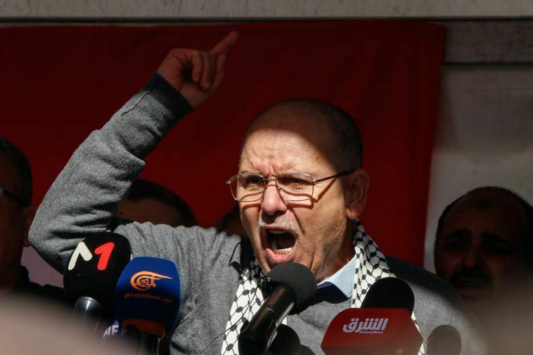 Tunus'taki Siyasi Kriz Result