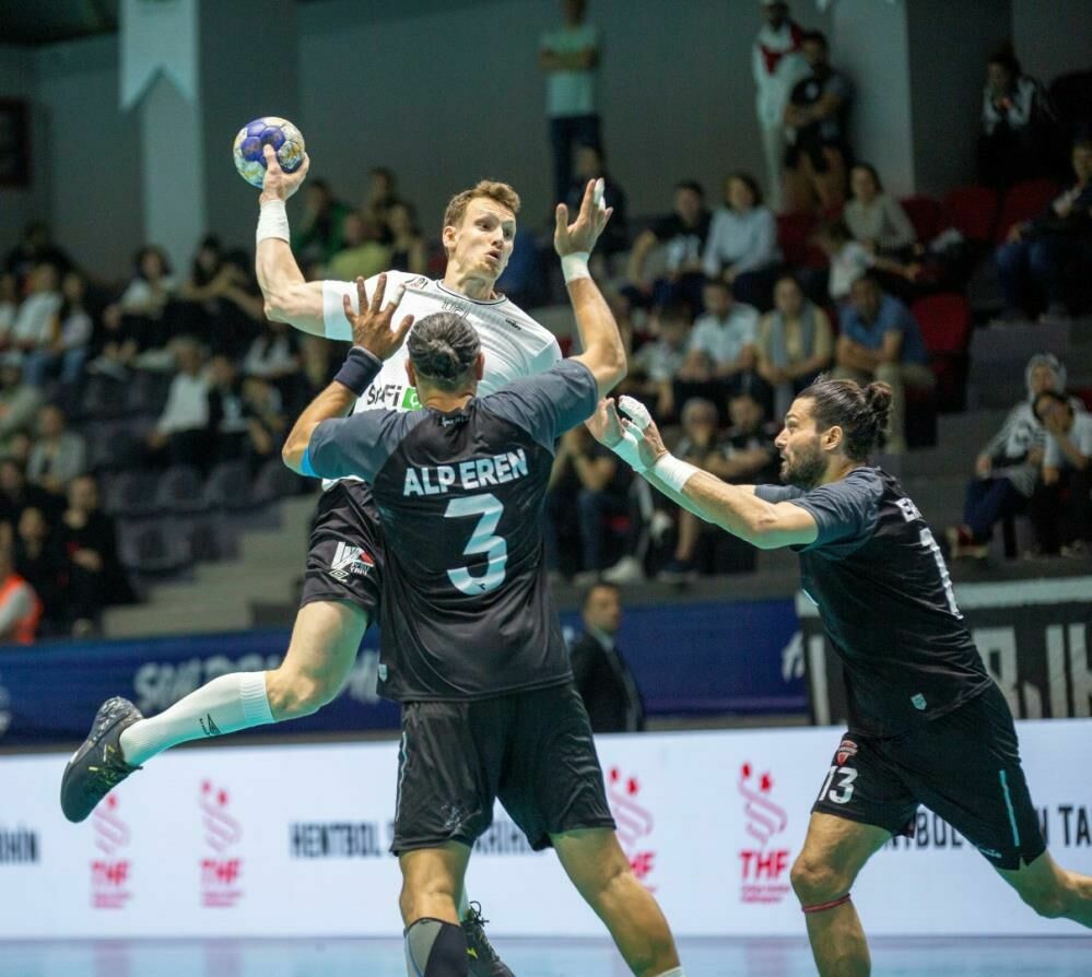 Beşiktaş Hentbol Erkekler Türkiye Kupası’nın şampiyonu oldu