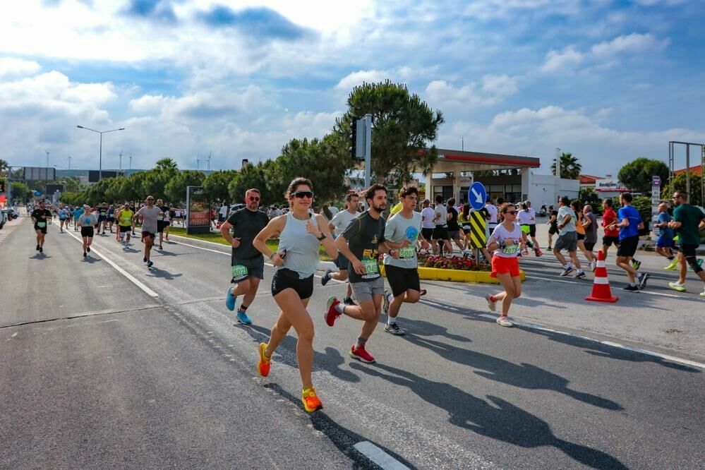Çeşme yarı maratonu heyecanı 4 Mayıs'ta başlıyor