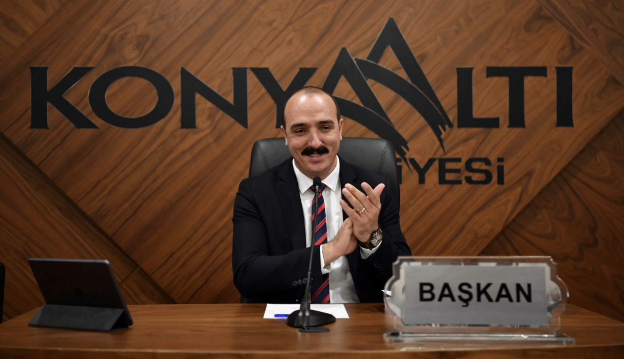 Konyaaltı Belediyesi'nde yılın ilk meclisi toplandı: Meclis üyeleri belirlendi