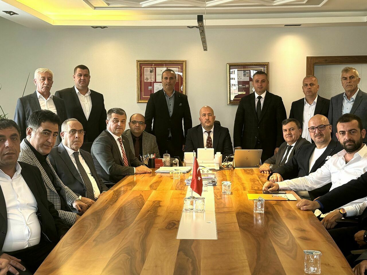 G L7 V G G Q W4 A A7Mu U