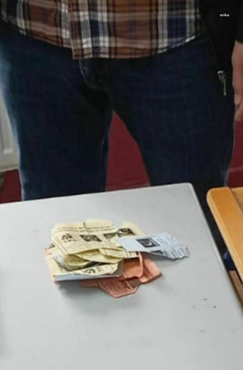 A61Fcf05 67D7 493E B9D0 B24Bc3A70492 W