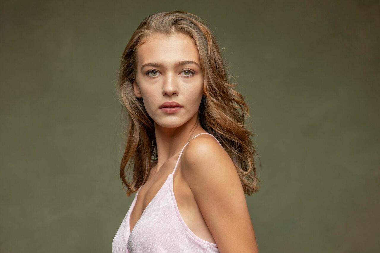 Melisa Döngel Barış Alper Yılmaz'la Aşk İddialarına Yanıt Verdi!-2