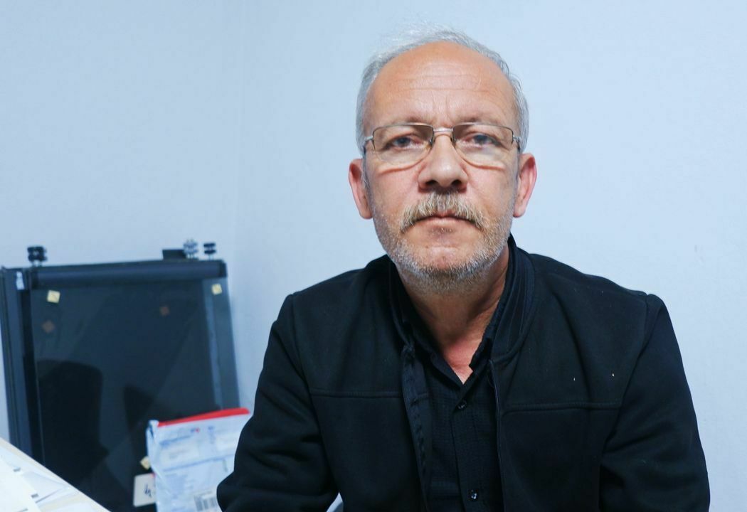 Seçim Günü Temizlik Görevlisi Pusulaları Çöpe Attı! Seçim Yenilenecek (2) Result