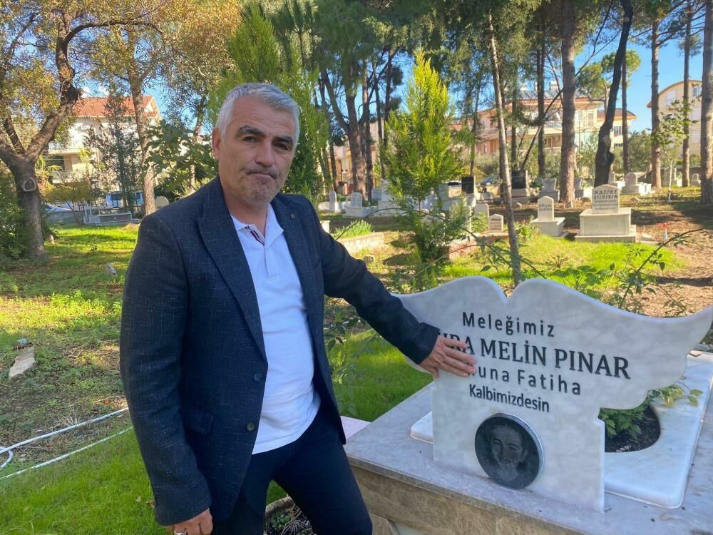 Kızını kaybeden baba kurduğu dernekle sokaklarda güvenlik için mücadele ediyor