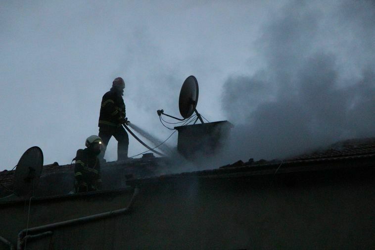 Amasya'da 100 Yıllık Tarihi Konakta Yangın4 Result