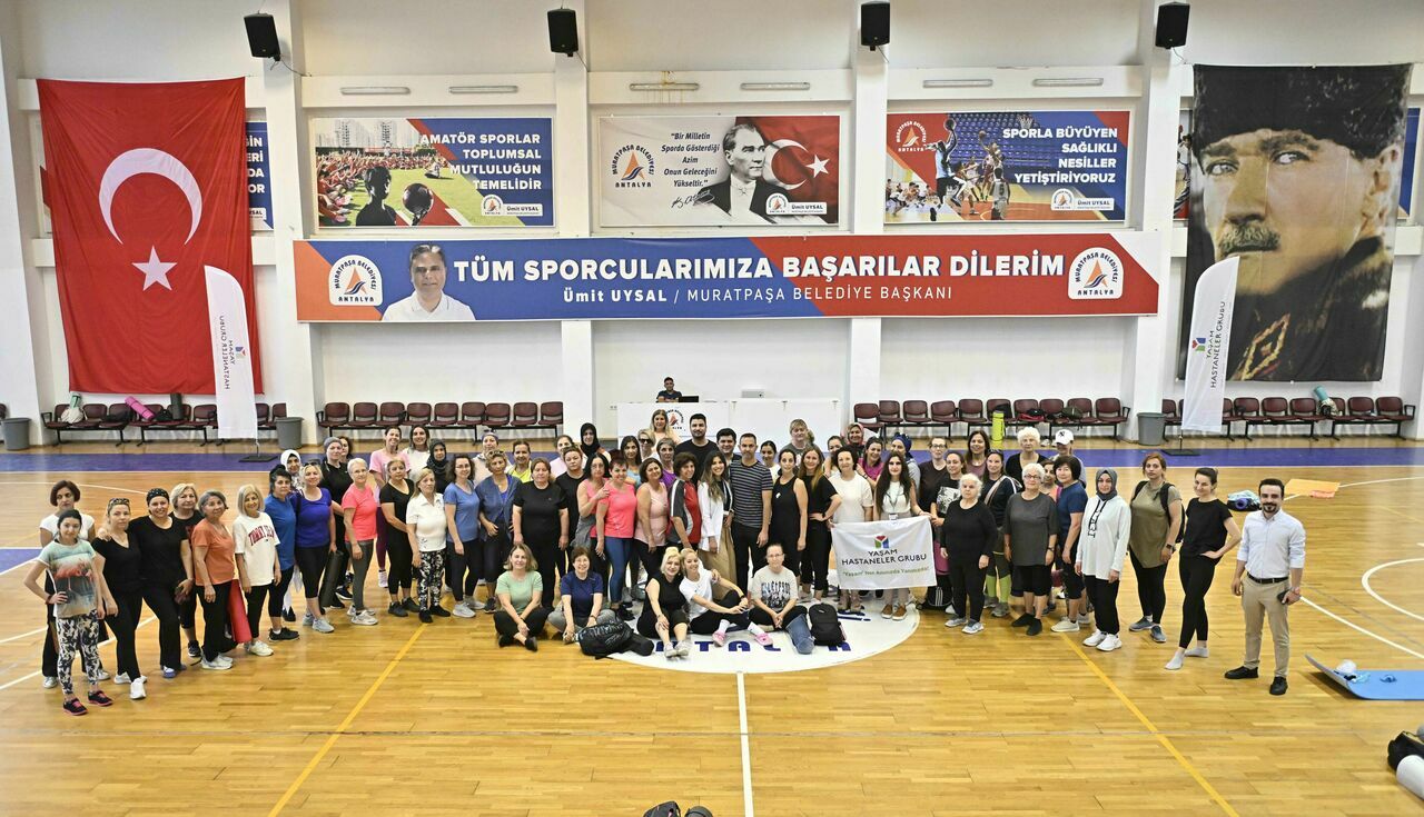 Antalya’da 'Dünya Sağlık İçin Hareket Et Günü' etkinliği büyük ilgi gördü