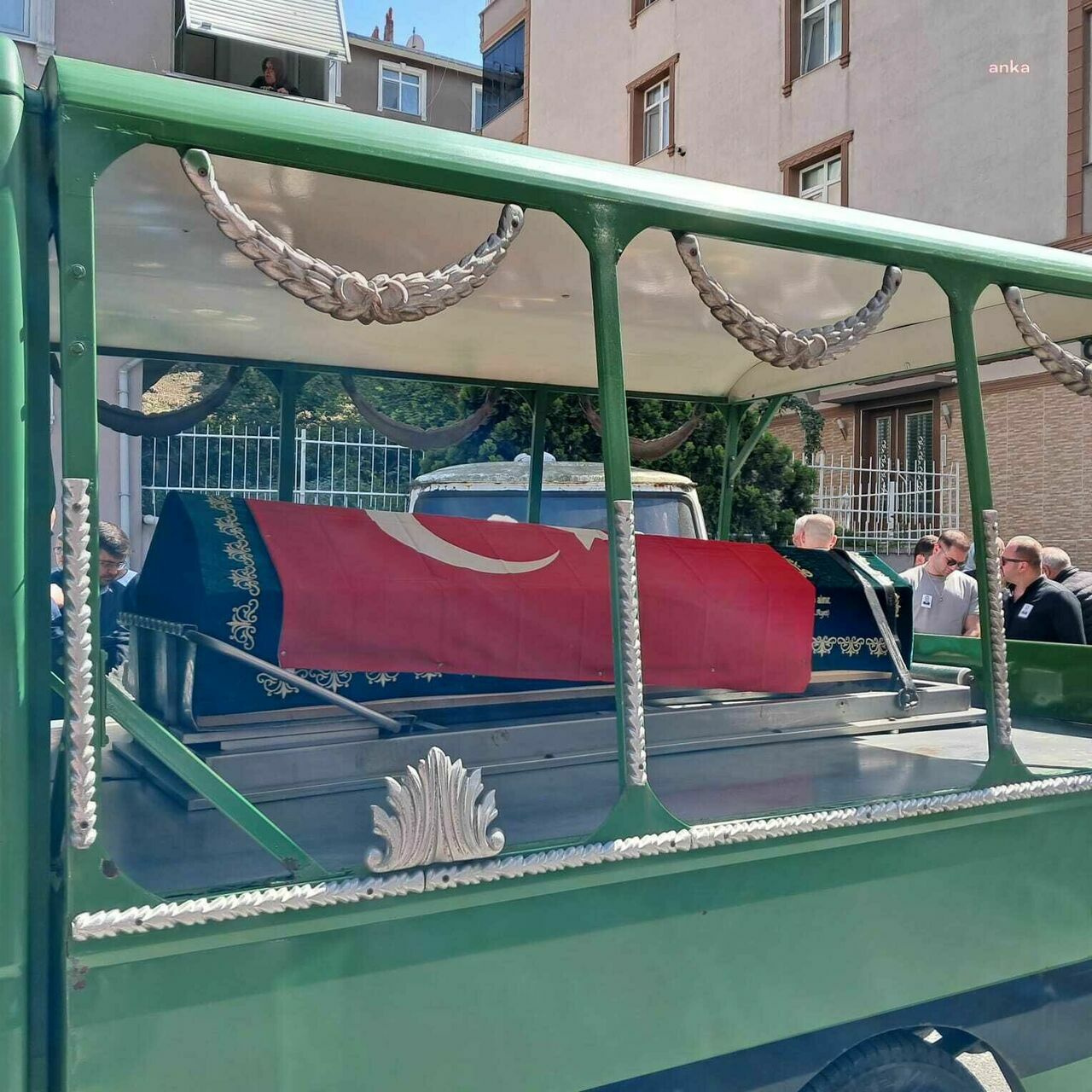 5D237C49 Ae97 4F19 9403 F282353B228F W