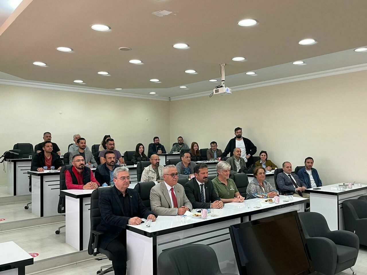 9Dfe46Fa 94Fd 4E10 B378 Cd448Fb3Ed1E