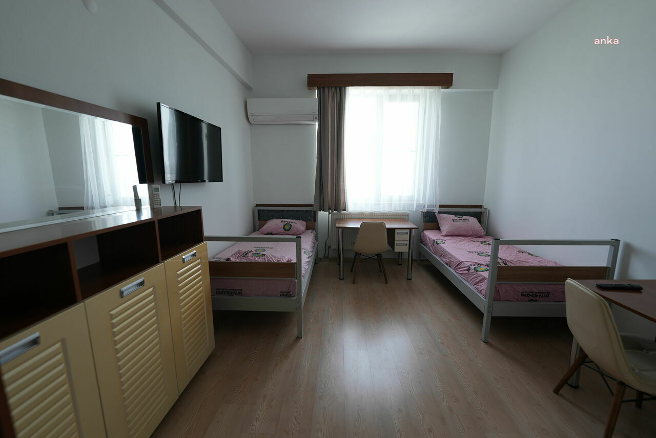 B9Ab9486 0Dd4 461A Beb1 5Aa7332E3839 W