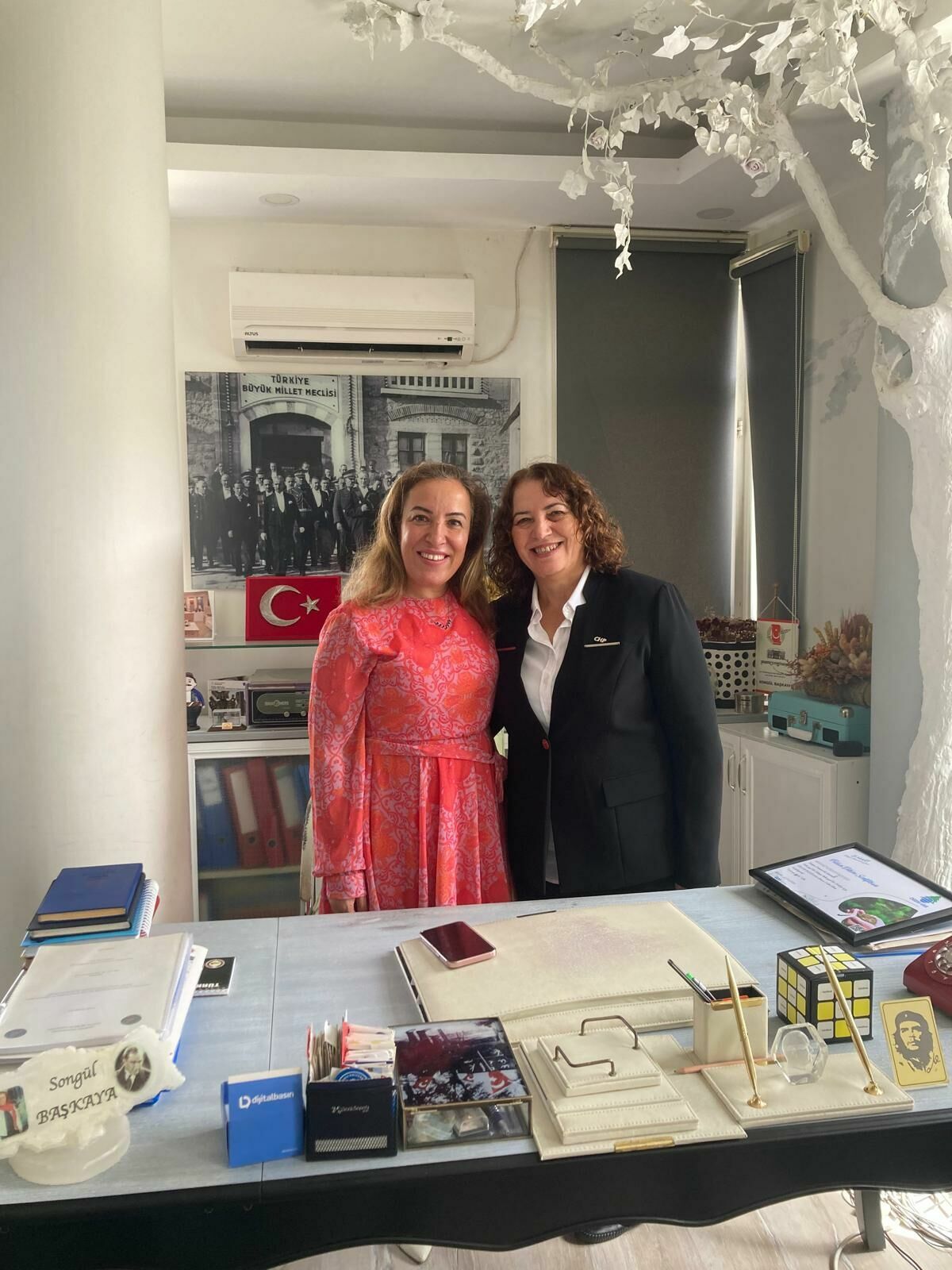 Muratpaşa’da Başkanlık yarışı 2'ye düştü