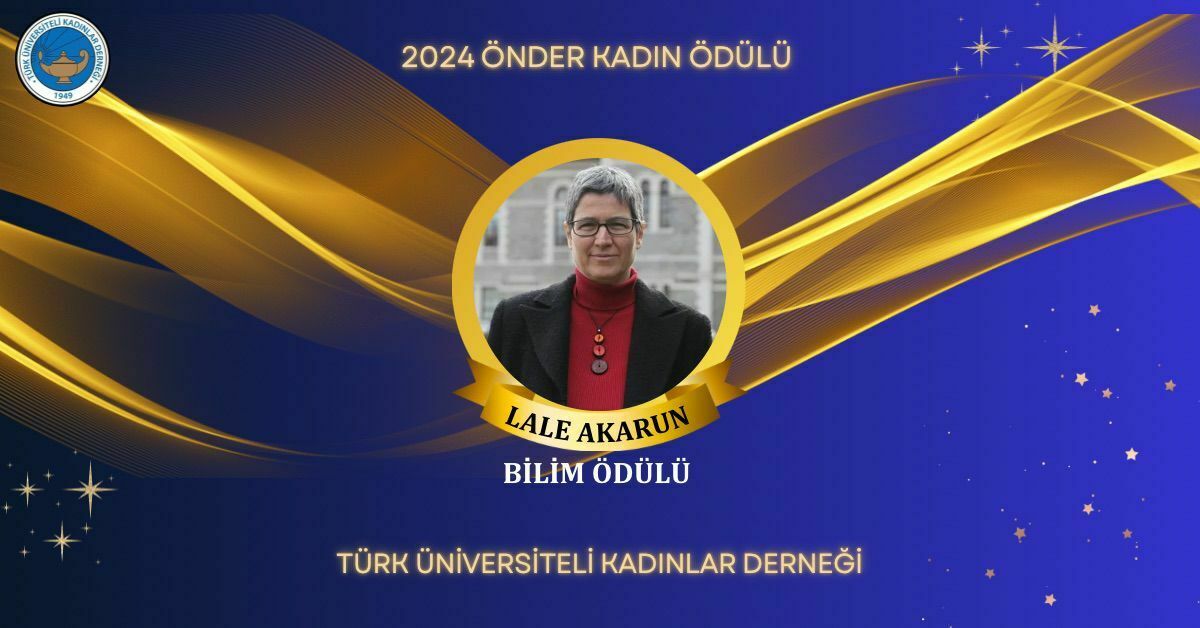 Üniversiteli Kadınlar D.9