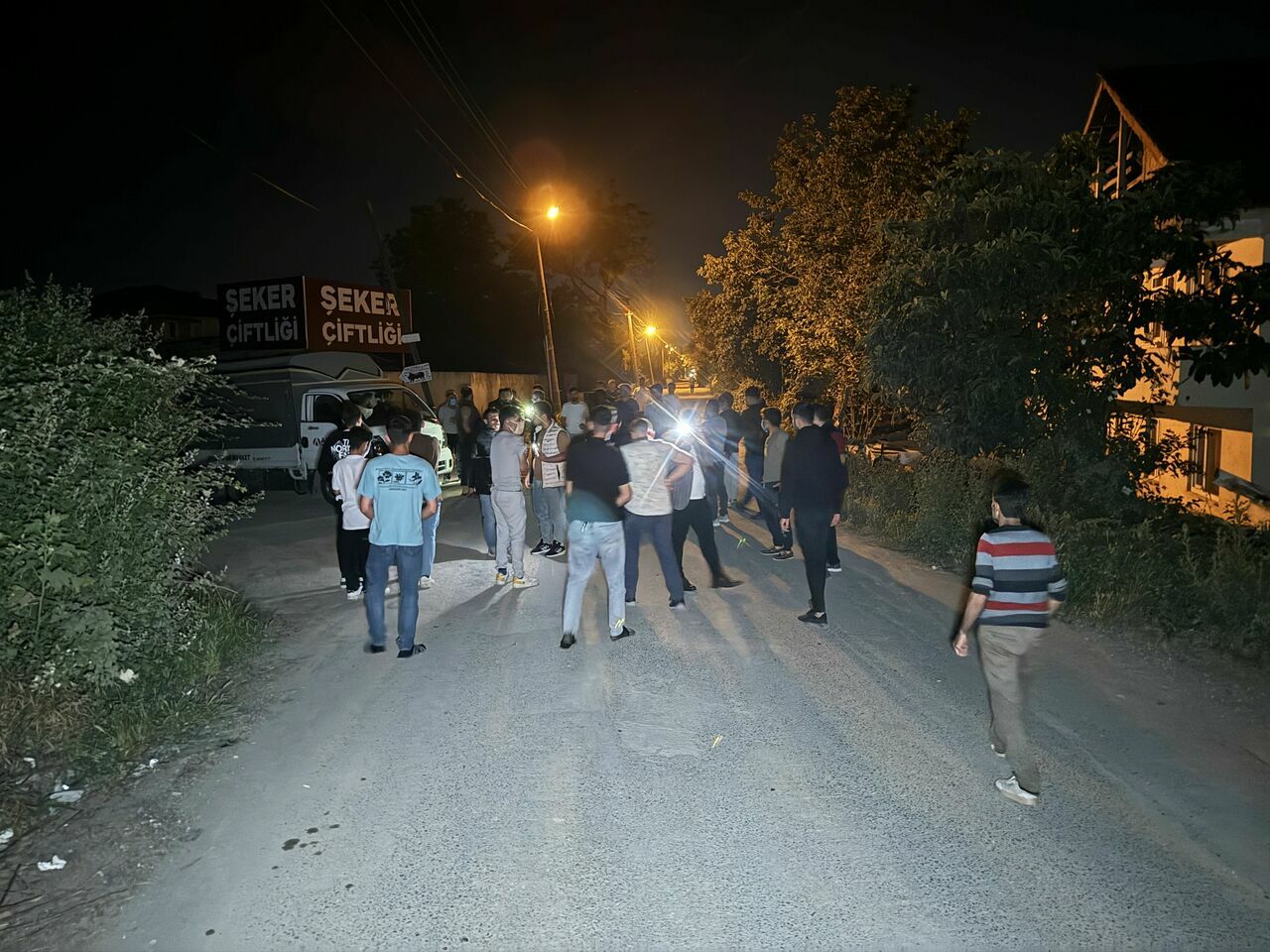 Sakarya'da koku mahalleliyi sokağa döktü! Valilikten açıklama geldi