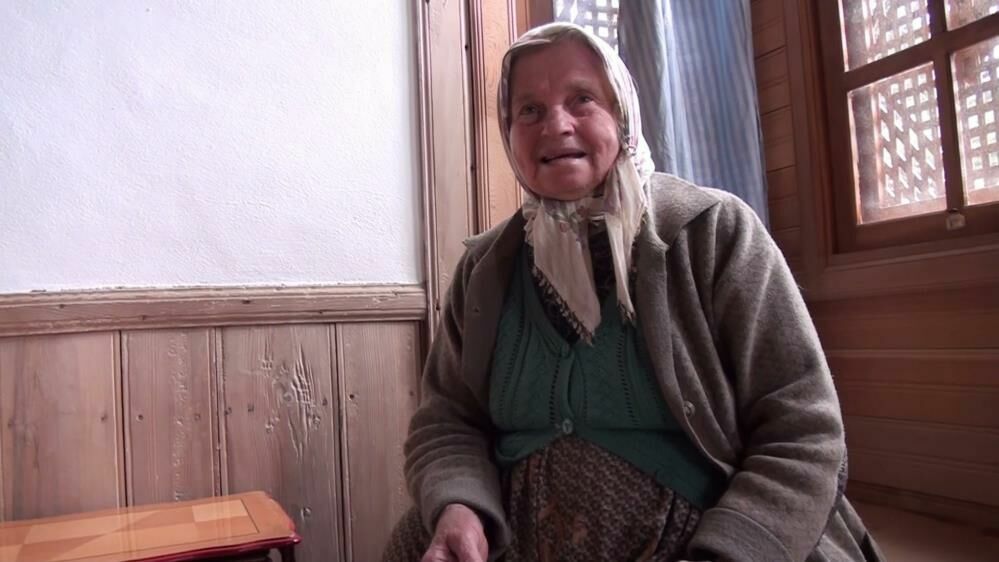 Antalya'da Osmanlı'dan kalma tarihi kapı tokmakları zamana direniyor