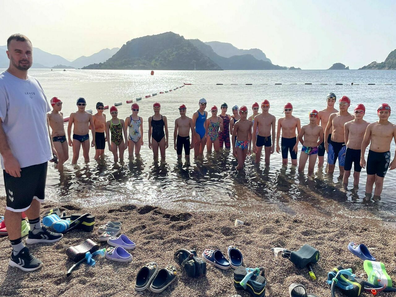 Antalyaspor’un 7 yüzücüsü milli takıma seçildi