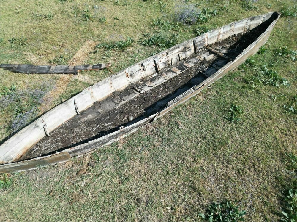 Afyonkarahisar'da Eber Gölü kurudu: Kayıklar karaya oturdu